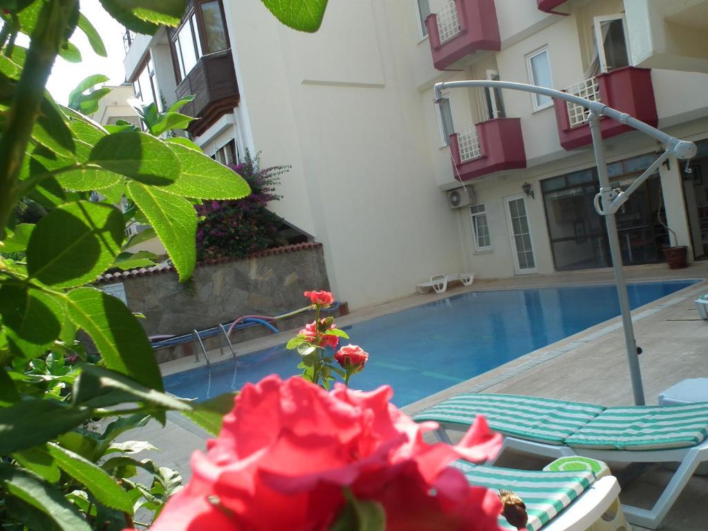 Polen Hotel Анталия Екстериор снимка
